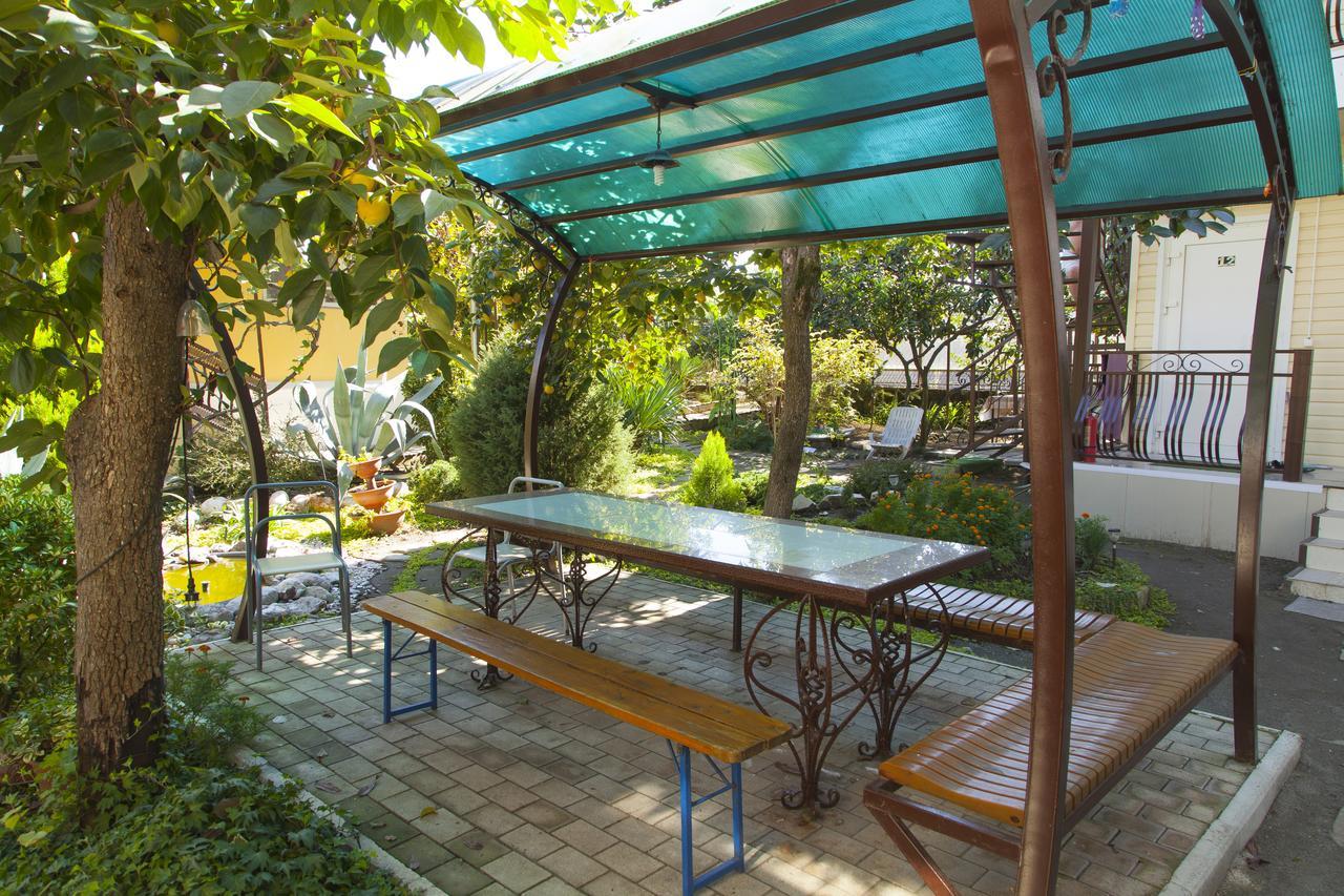 Primorie Guest House Tsandrypsh Exterior photo